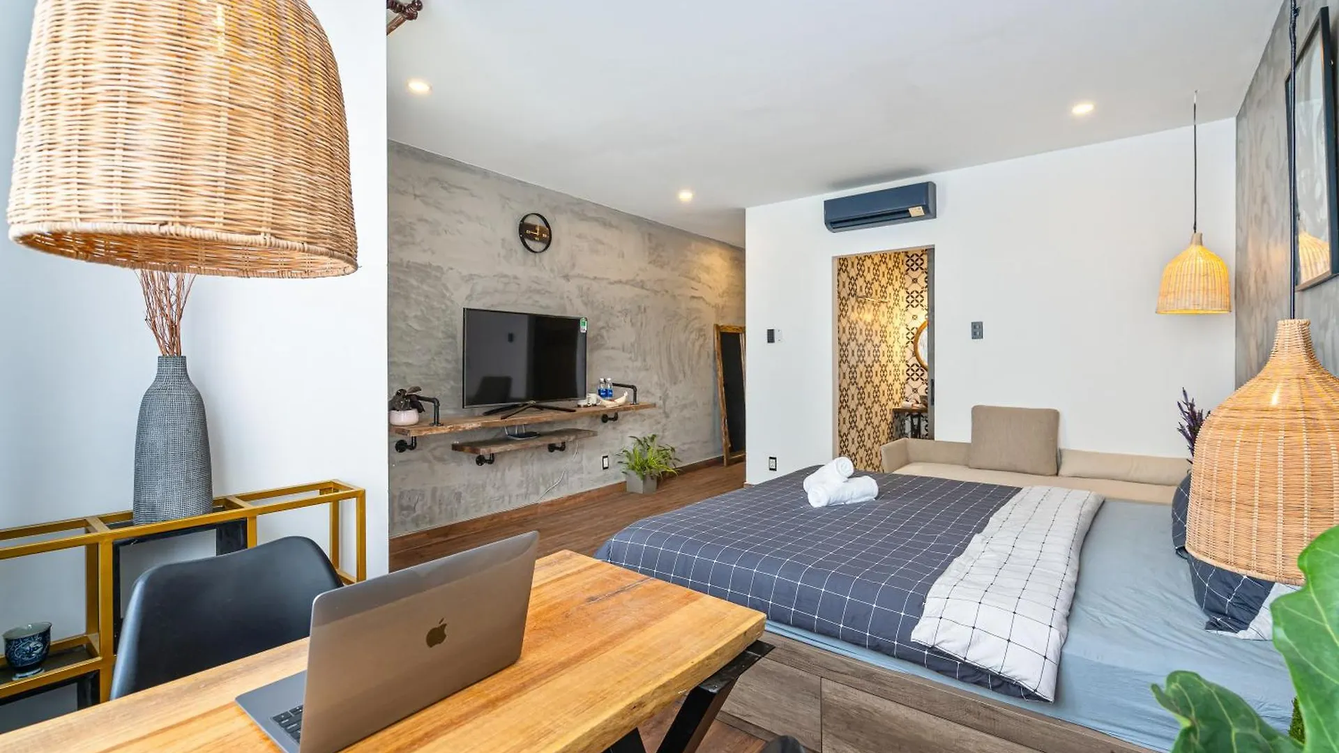 Pis Apartment In District 1 Ho Chi Minh City